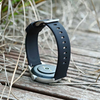 HKM-329299 Slim Silicone Watch Bands with Quick Release - 22mm, Adjustable & Breathable for Comfortable Fit