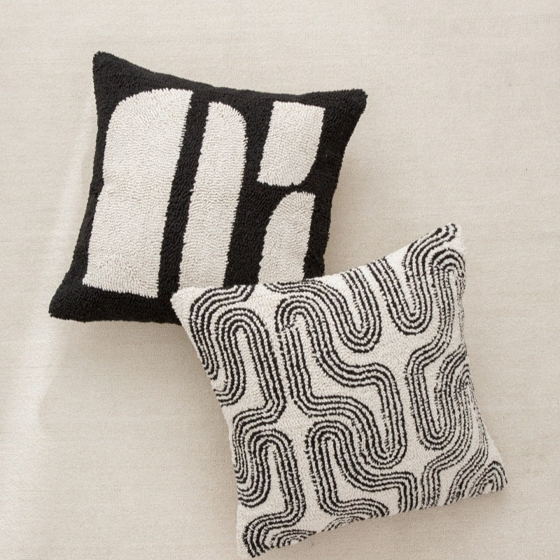 HKM-331219 Modern Black and White Geometric Tufted Embroidered Pillowcase, 50x50 cm