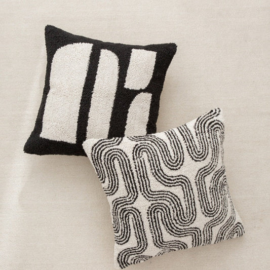 HKM-331219 Modern Black and White Geometric Tufted Embroidered Pillowcase, 50x50 cm