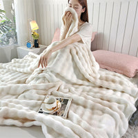 HKM-332243 Multicolor Geometric Bubble Velvet Blanket - Available in Various Sizes