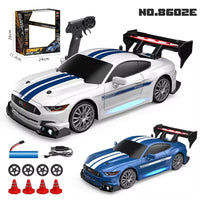 HKM-332499 1/24 Scale Mini 4WD High Speed Drift RC Car - Electric Remote Control Off Road Vehicle for All Ages