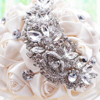 HKM-334995 Elegant Bride's Bouquet - 18cm Diameter, 25cm Height