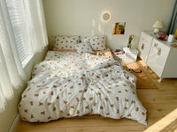 HKM-335699 Cotton 4-Piece Bed Sheet Set with Quilt and Pillow Covers for Comfortable Sleeping