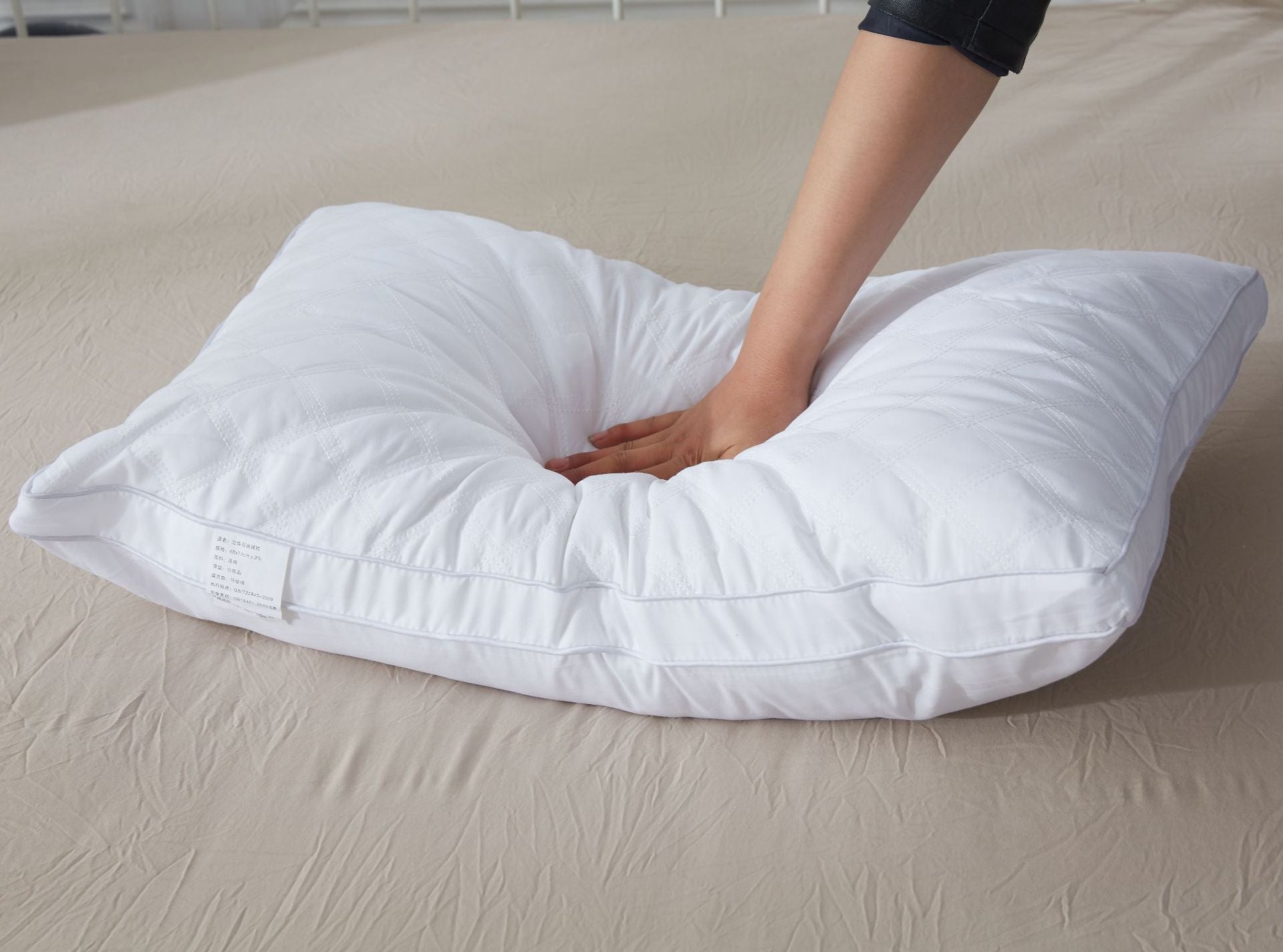 HKM-336659 White Cotton Quilted Three-Dimensional Pillow, 15.1-20cm Height, 42x75cm Size