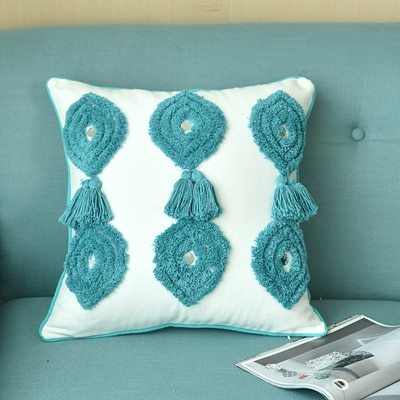 HKM-342099 Handmade Boho Style Ivory Pillowcase with Tassels, 45x45cm Linen Cushion Cover