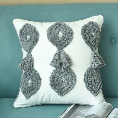 HKM-342099 Handmade Boho Style Ivory Pillowcase with Tassels, 45x45cm Linen Cushion Cover