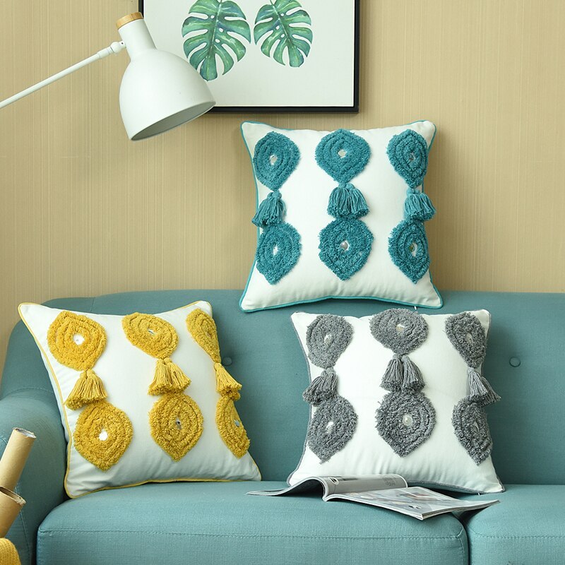 HKM-342099 Handmade Boho Style Ivory Pillowcase with Tassels, 45x45cm Linen Cushion Cover