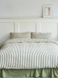 HKM-344211 Double Bed Fitted Sheet Set with Stripe Design in Cotton - Includes Fitted Sheet, Quilt Cover, and Pillowcases