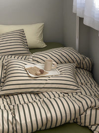 HKM-344211 Double Bed Fitted Sheet Set with Stripe Design in Cotton - Includes Fitted Sheet, Quilt Cover, and Pillowcases