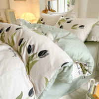 HKM-344595 Cotton Floral Bedding Set - 4-Piece Collection with Duvet Cover, Bed Sheet, and Pillowcases