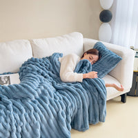 HKM-346515 Double-Sided Thick Bubble Velvet Blanket in Soft Colors for All-Season Comfort