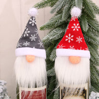 HKM-348179 Christmas Themed Red Wine Bottle Cover - Festive Decoration for Home and Holiday Gifts (22cm x 9cm)