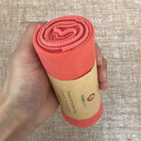 HKM-351763 Frog Sweat-Absorbent Yoga Towel - Small Square, 41x68CM, Multiple Color Options