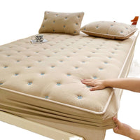 HKM-353811 Cotton Fitted Mattress Cover with Geometric Pattern in Various Sizes