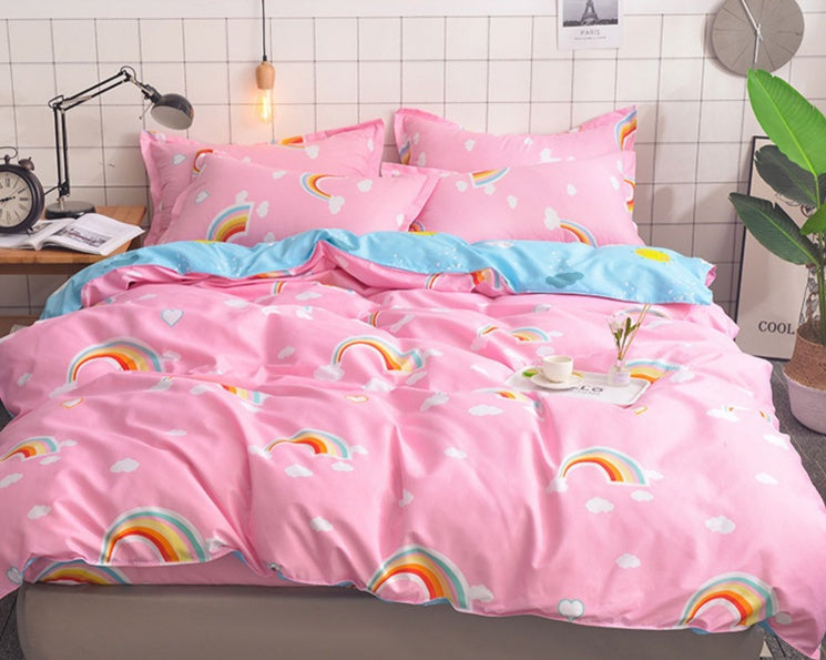 HKM-354323 Four-Piece Dormitory Bedding Set - Soft Polyester Quilt Cover, Sheet, and Pillowcases in Various Styles