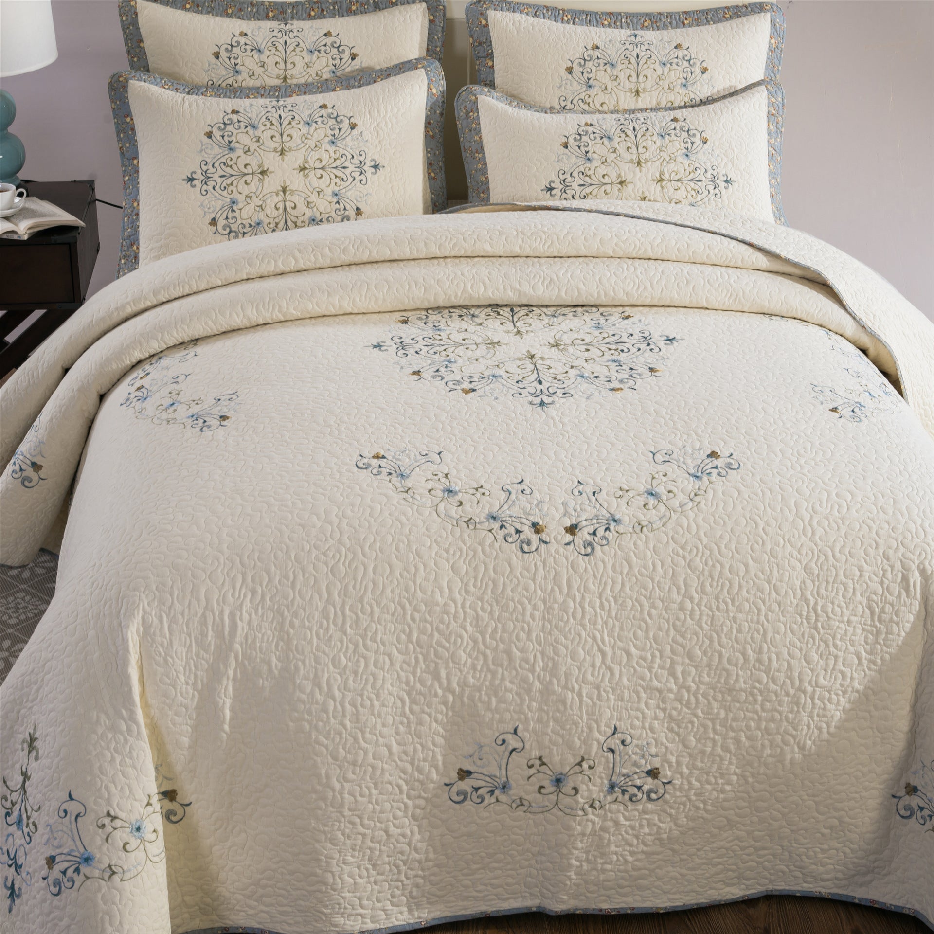 HKM-355795 European-Style Pure Cotton Geometric Quilt Bed Cover Set in Multiple Sizes
