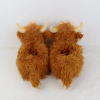 HKM-358931 Highland Cow Plush Slippers for Kids and Adults - Soft and Cute Winter House Shoes