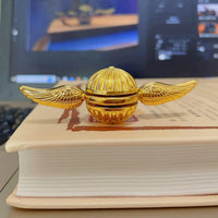 HKM-361043 Golden Metal Fidget Spinner for Stress Relief and Anxiety Management, Suitable for Ages 5 and Up