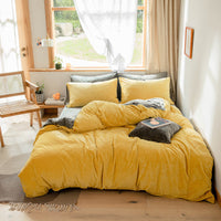 HKM-364691 Velvet Four-Piece Bedding Set for Winter Comfort
