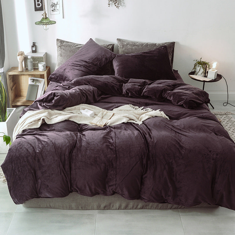 HKM-364691 Velvet Four-Piece Bedding Set for Winter Comfort