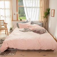 HKM-364691 Velvet Four-Piece Bedding Set for Winter Comfort