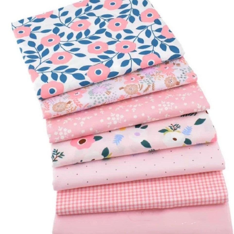 HKM-367827 Cotton Twill Printed Fabric Set for DIY Crafting and Patchwork Projects
