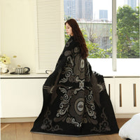 HKM-372755 Retro Orange and Black Acrylic Blanket for All Seasons