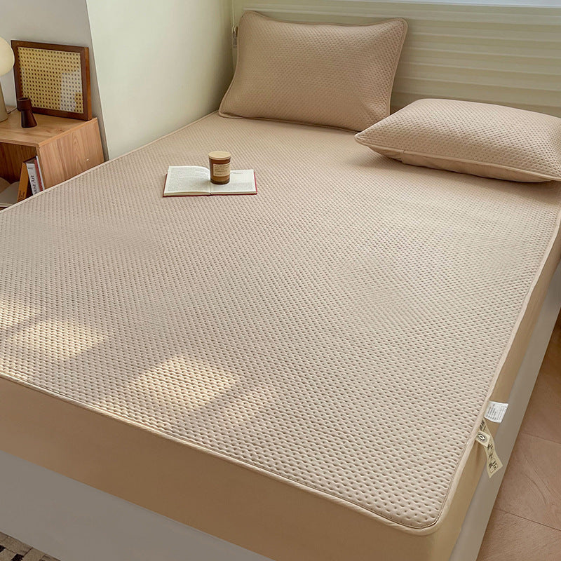 HKM-374227 Non-Slip Mattress Protector Set with Quilted Fitted Sheet and Pillowcases - Various Sizes Available