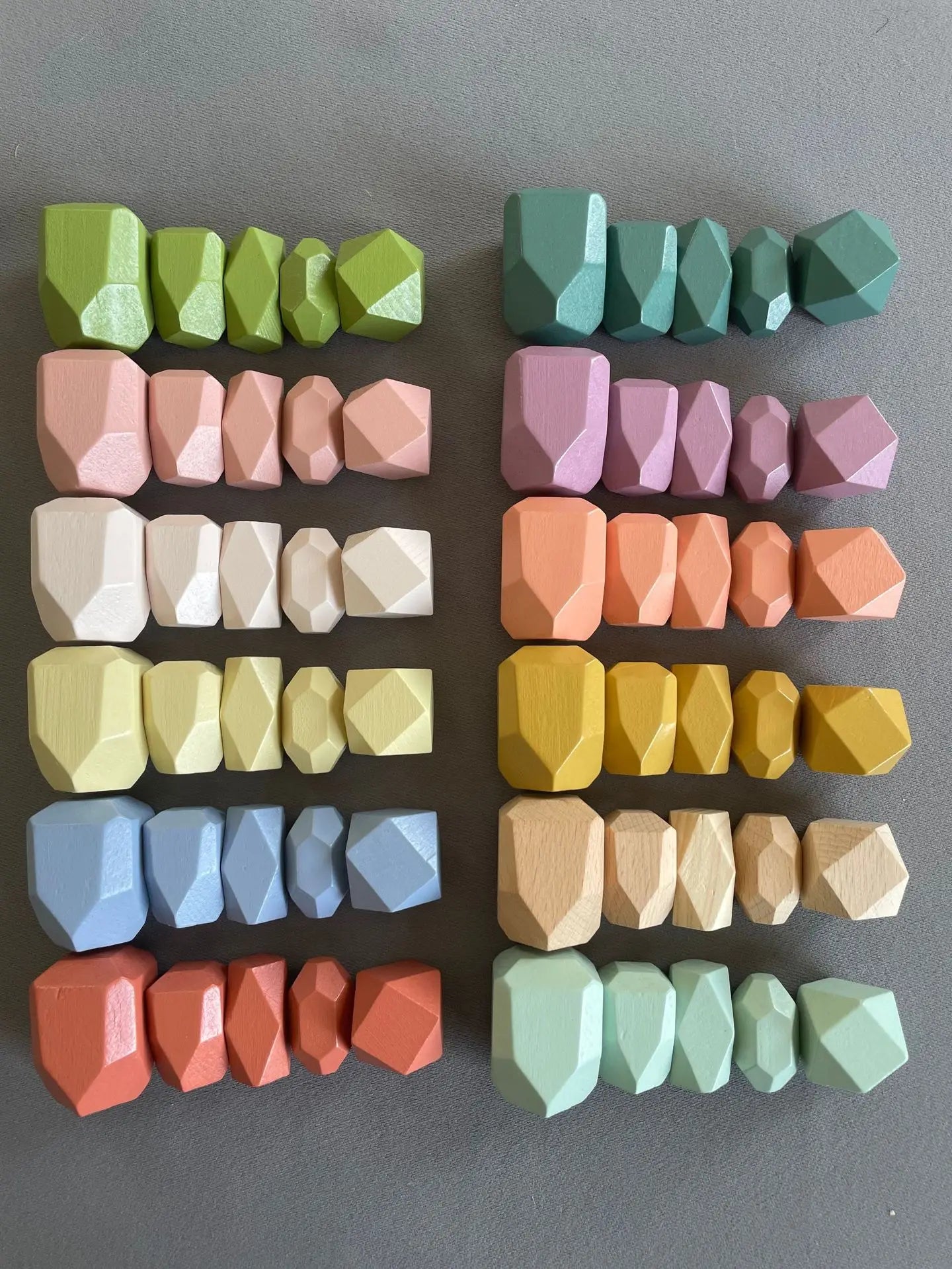 HKM-379347 Rainbow Wooden Stacking Blocks - Montessori Educational Toy for Kids 2-14 Years