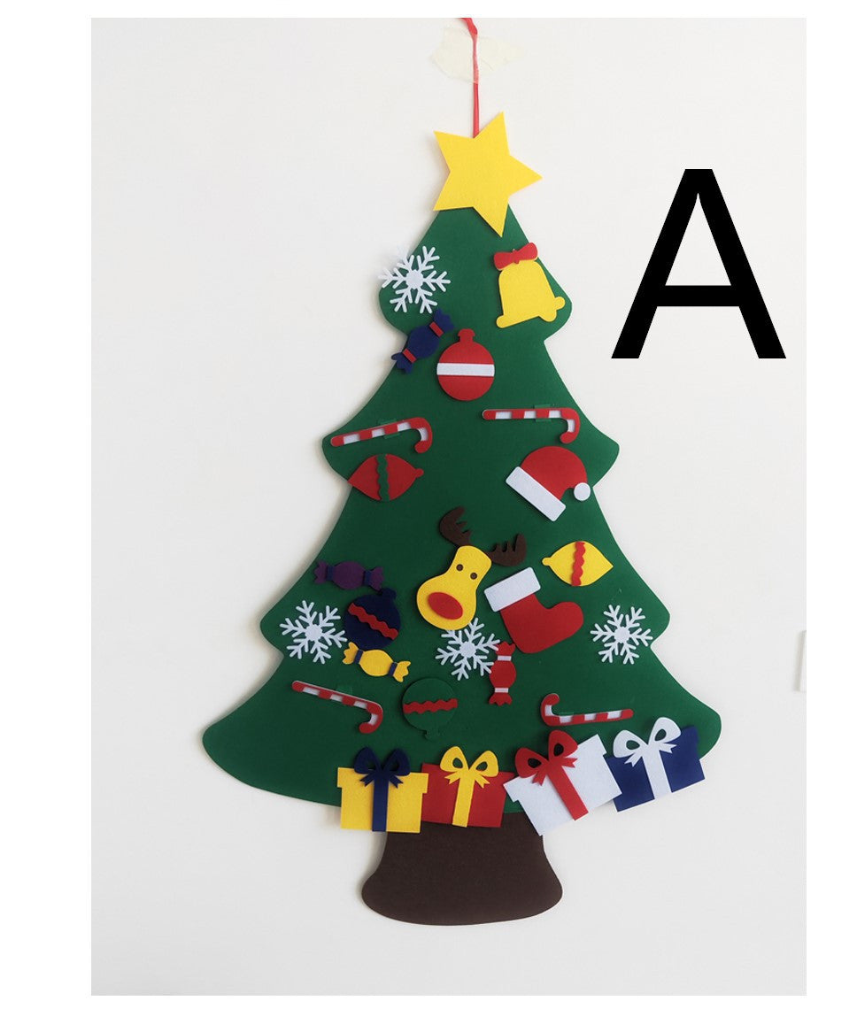 HKM-381267 DIY Felt Christmas Tree Kit with 32 Decorations for Kids' Creative Play