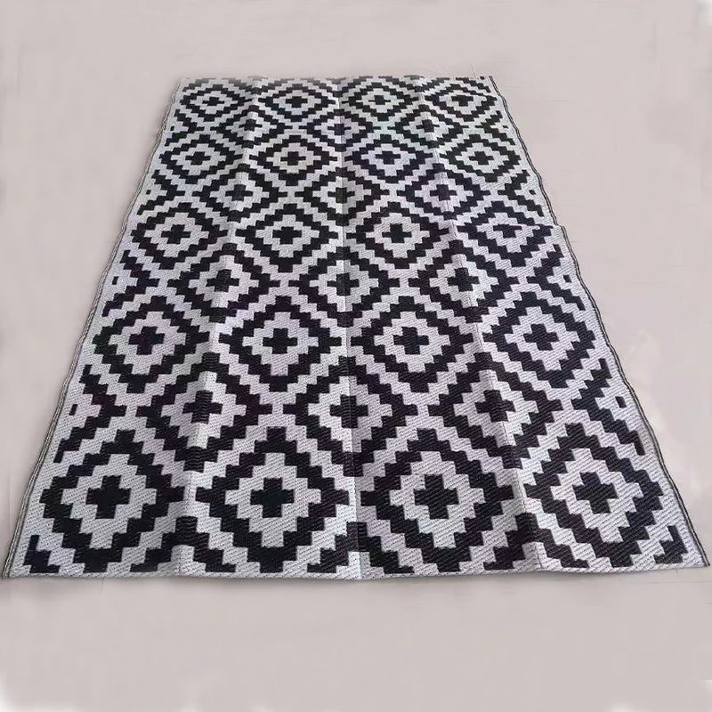 KTX-382163 Black and White Polypropylene RV Mat for Indoor and Outdoor Use