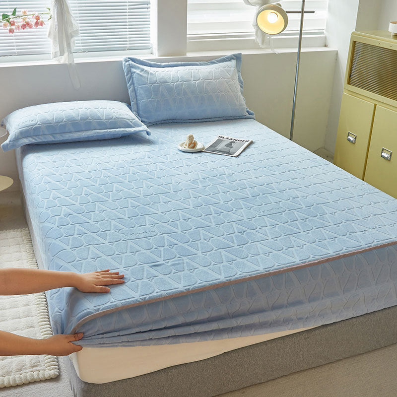 HKM-382611 Milk Fiber Fitted Sheet with Three-Dimensional Floral Design in Various Colors and Sizes