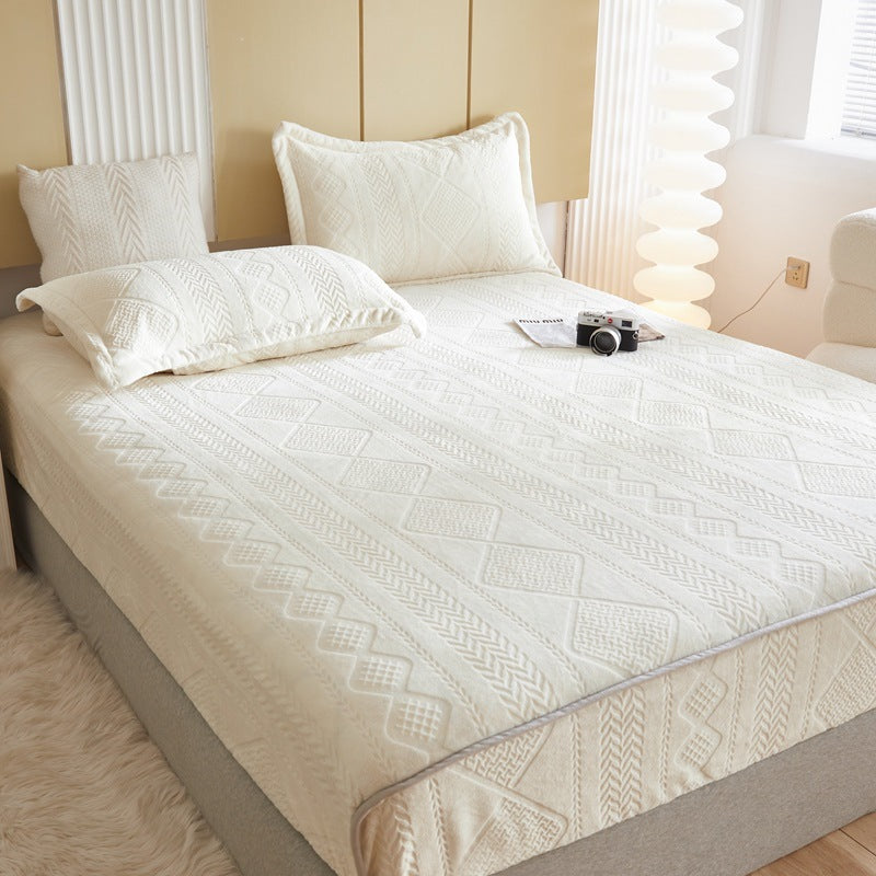 HKM-382611 Milk Fiber Fitted Sheet with Three-Dimensional Floral Design in Various Colors and Sizes
