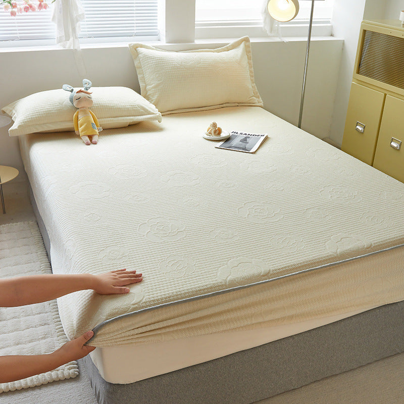 HKM-382611 Milk Fiber Fitted Sheet with Three-Dimensional Floral Design in Various Colors and Sizes