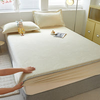 HKM-382611 Milk Fiber Fitted Sheet with Three-Dimensional Floral Design in Various Colors and Sizes