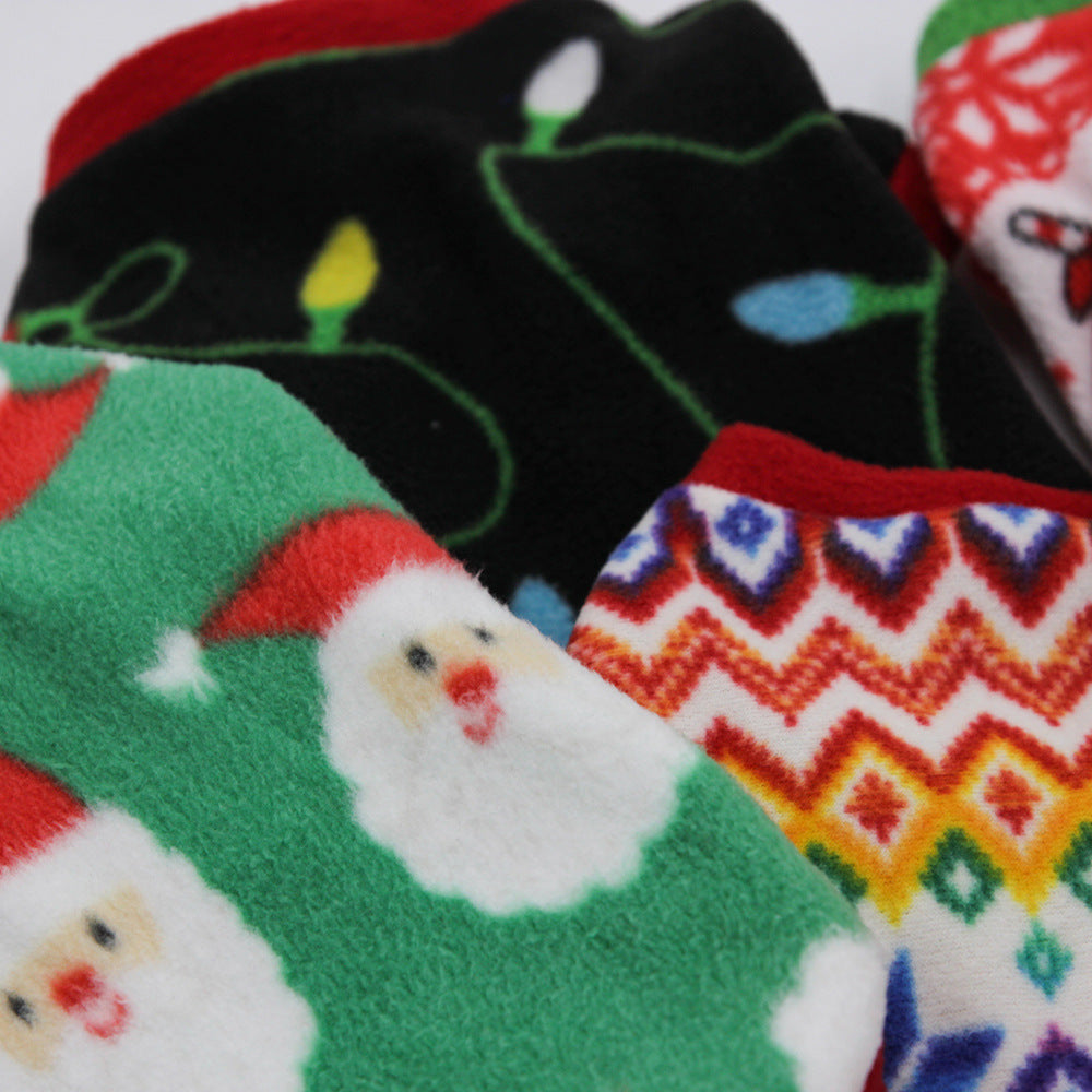 HKM-383379 Cozy Christmas Dog Sweater in Festive Designs and Fleece Material