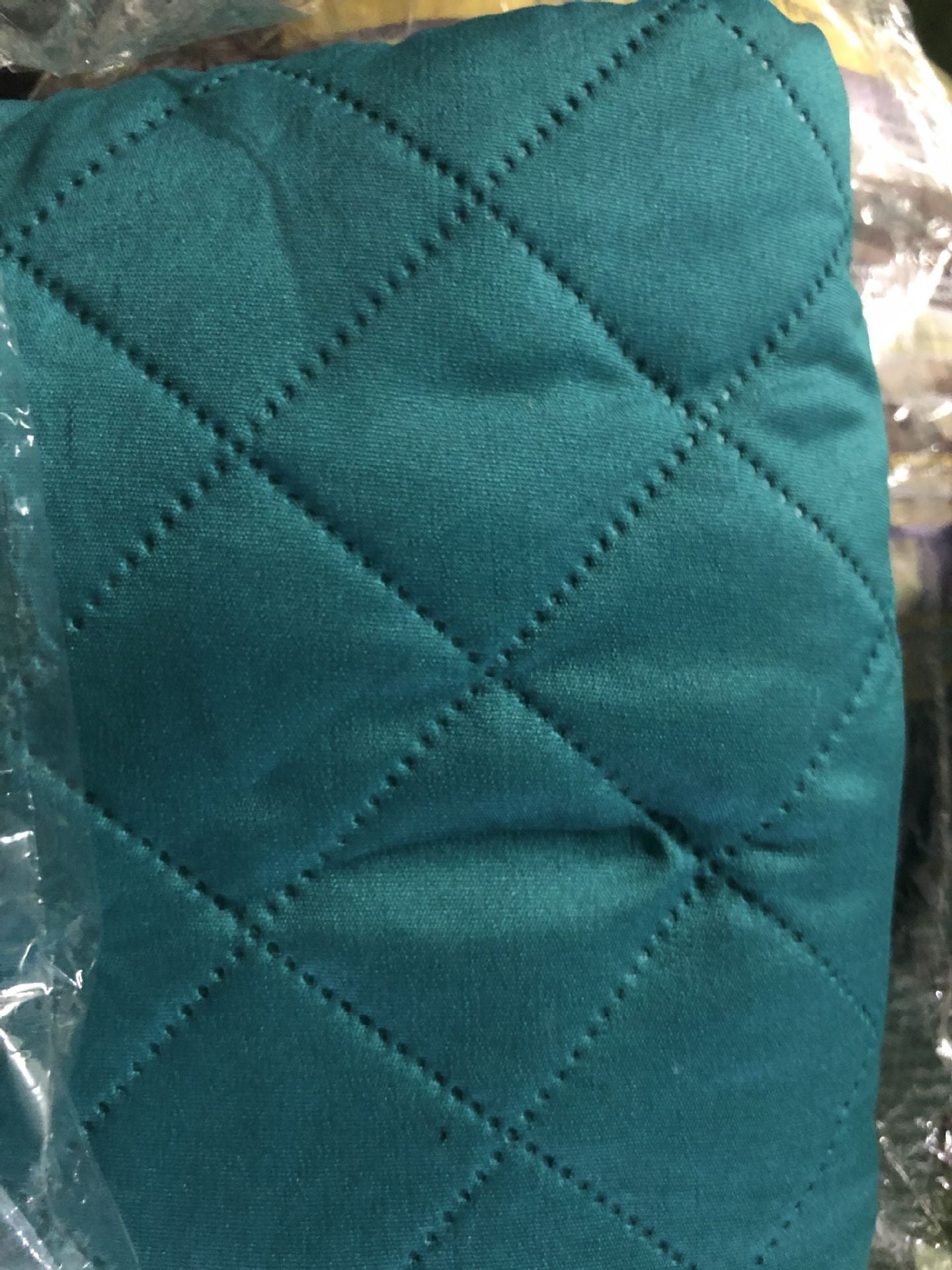 HKM-384659 Pet-Friendly Anti-Bite Blanket Sofa Cover Set - 3 Pieces for 1-3 Seater Furniture