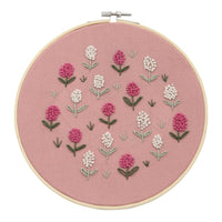 HKM-386259 Pastoral Embroidery DIY Kit - Floral Pattern Cotton Material, 20x20cm
