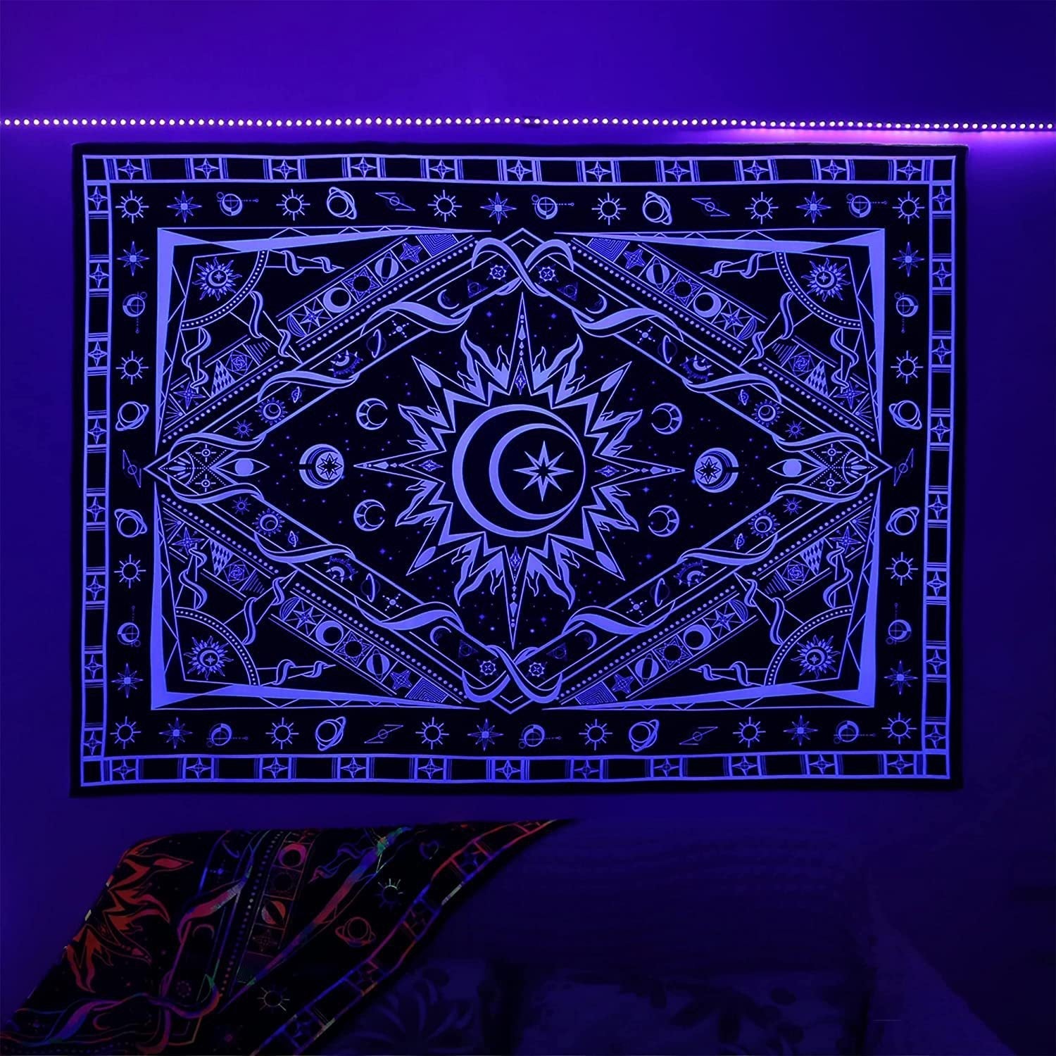 HKM-387091 UV Blue Light Skull Flower Eyes Tapestry - Modern Polyester Wall Hanging, Various Sizes Available