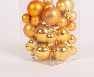 HKM-388179 Christmas Ornaments Set - Reindeer, Gingerbread Man, and Bear Charms in Various Colors