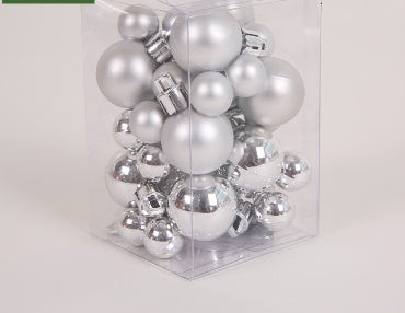 HKM-388179 Christmas Ornaments Set - Reindeer, Gingerbread Man, and Bear Charms in Various Colors