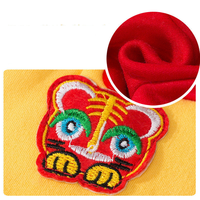 HKM-388819 Cute Cat Fleece Sweater with Tiger Patch for Chinese New Year - Sizes XS to XXL