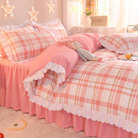 HKM-392851 Simple Love Lace Bed Four-Piece Bedding Set - Polyester Quilt with Various Color Options and Sizes