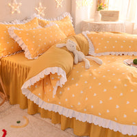 HKM-392851 Simple Love Lace Bed Four-Piece Bedding Set - Polyester Quilt with Various Color Options and Sizes