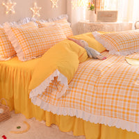 HKM-392851 Simple Love Lace Bed Four-Piece Bedding Set - Polyester Quilt with Various Color Options and Sizes