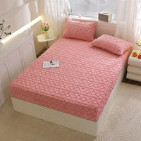 HKM-398419 Taffon Quilted Fitted Sheet in Various Sizes - Polyester-Cotton Blend with Tie Dye Design