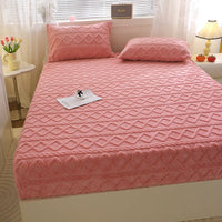 HKM-398419 Taffon Quilted Fitted Sheet in Various Sizes - Polyester-Cotton Blend with Tie Dye Design