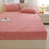 HKM-398419 Taffon Quilted Fitted Sheet in Various Sizes - Polyester-Cotton Blend with Tie Dye Design