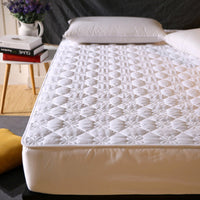 HKM-404179 Non-Slip Polyester Cotton Mattress Protector for Added Safety and Comfort