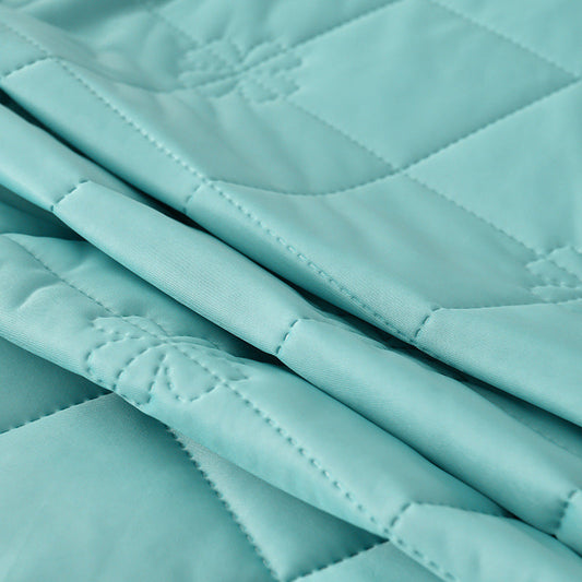 HKM-405523 Lightweight Cool Silk Summer Quilt for Air-Conditioned Rooms - Various Sizes Available